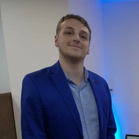 0388d1b8 72a7 46b2 898f 77b9caf39031