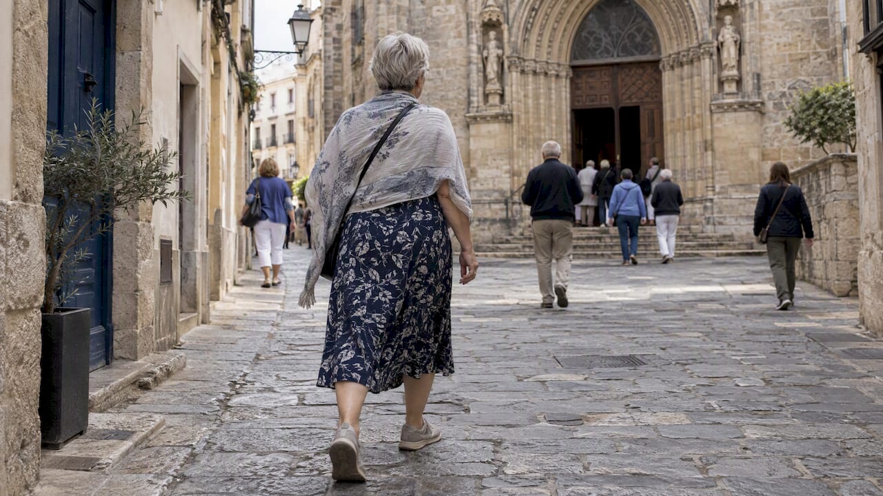 Traveler dressed modestly for a cathedral visit